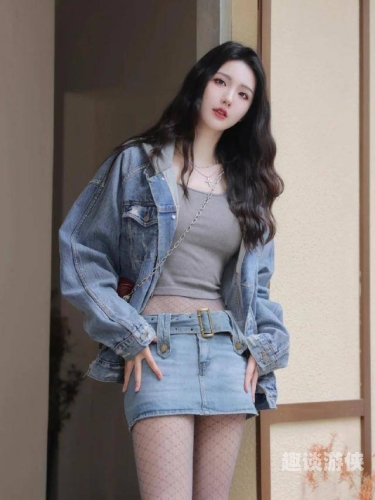 丝袜美女，亚洲与欧美清纯风格的时尚探索