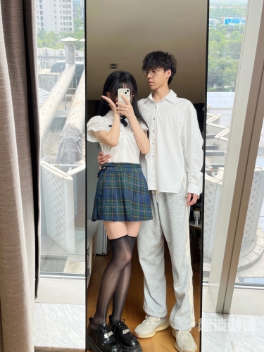 制服丝袜，亚洲风情在线热议