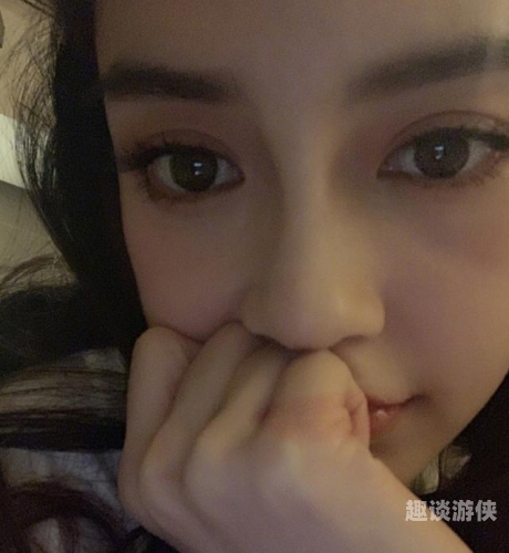 自偷精品视频三级自拍，网络热议与隐私保护的双重考量